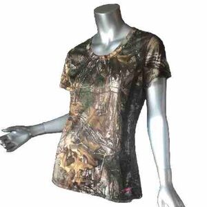 Magellan Hunt Gear Women’s Medium Camo Crew Neck T Shirt Active Top